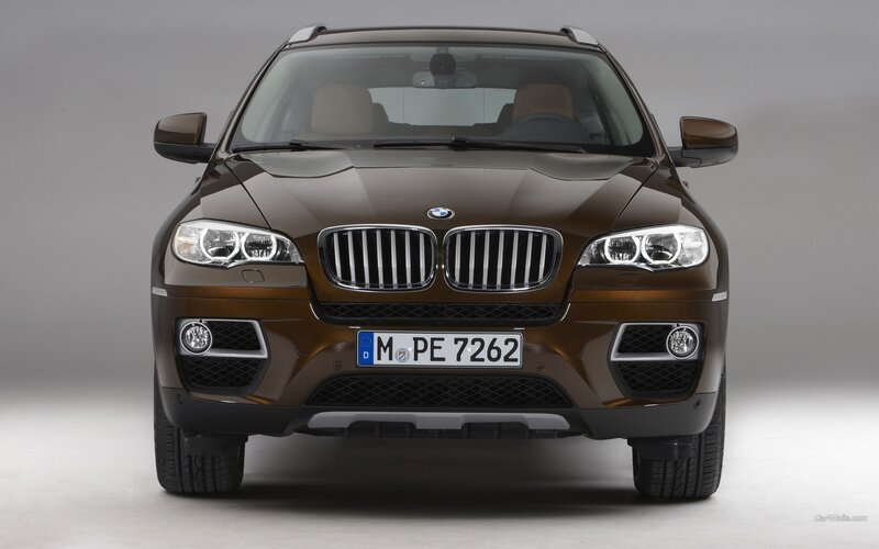 front view of brown BMW X6