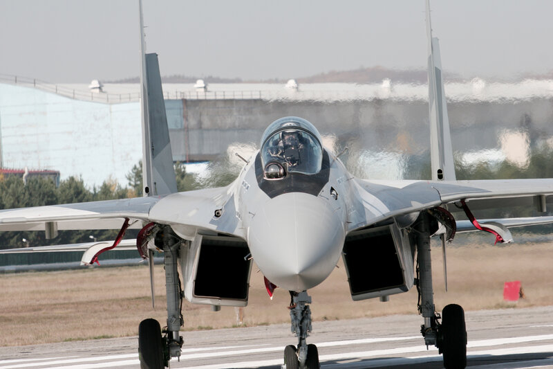 front view of fighter jet