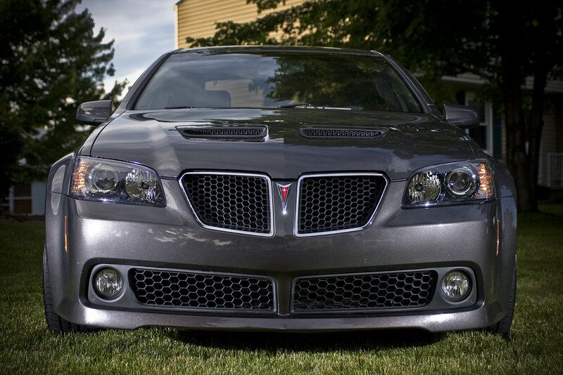 front view of gray pontiac g8