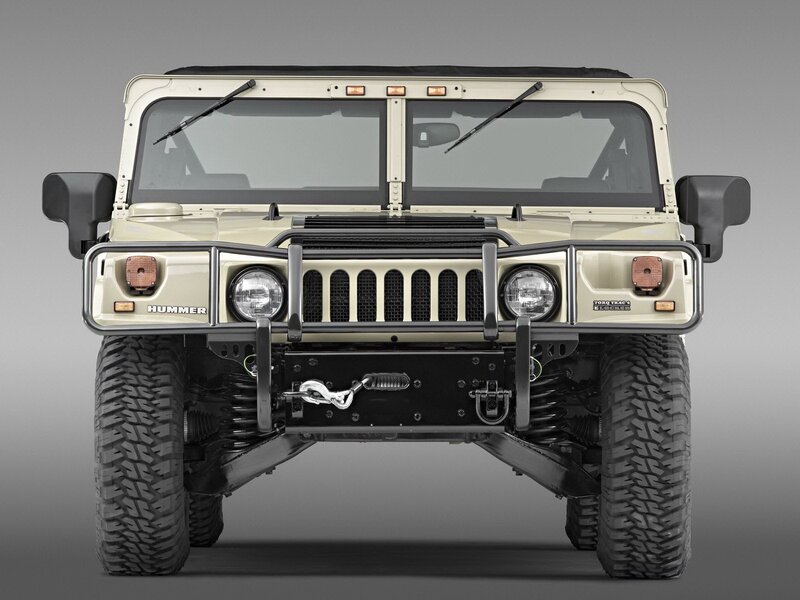 front view of hummer h1