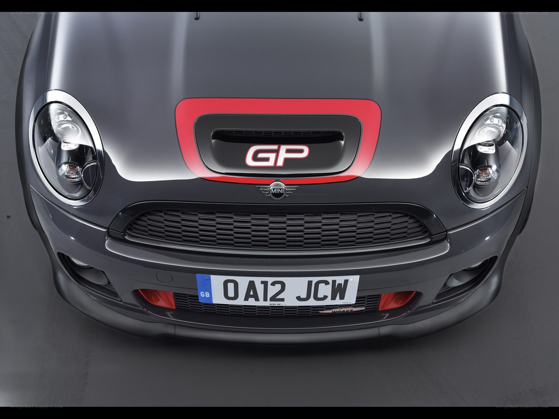 front view of mini gp