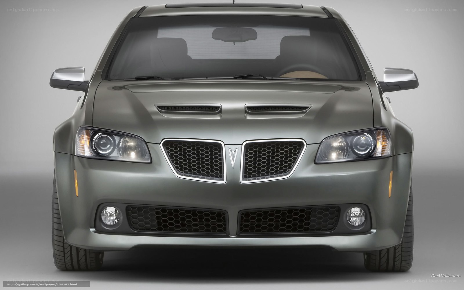 front view of pontiac g8