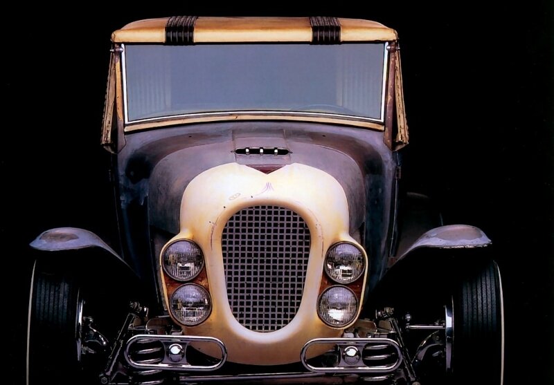 Front View of Vintage Car — Black
