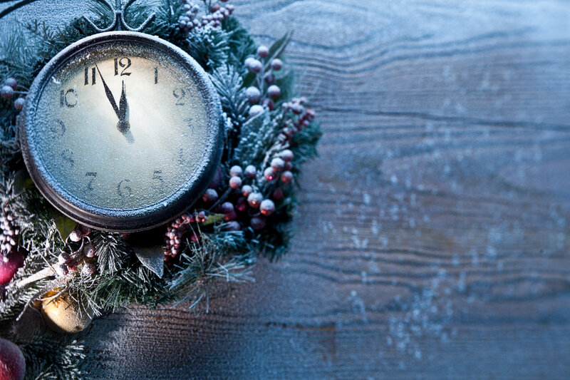 Frosted Clock and Wreath