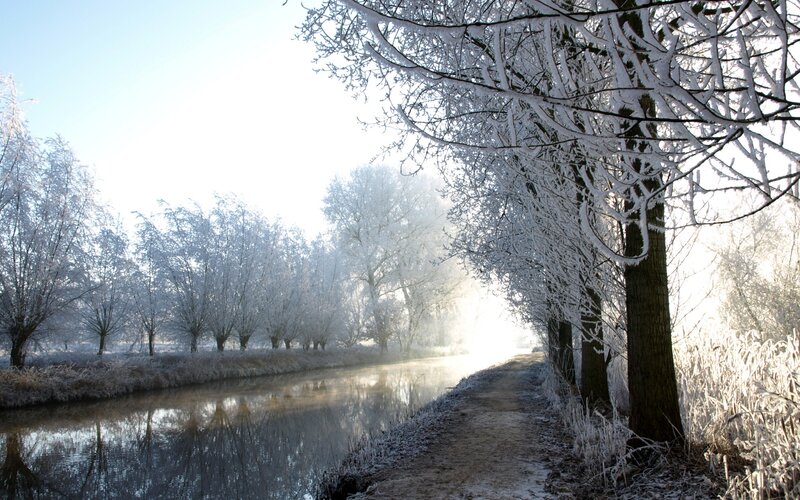 Frosty canal path