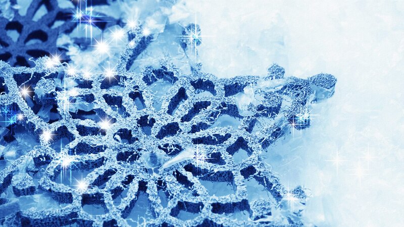 Frosty Snowflake Pattern — Blue