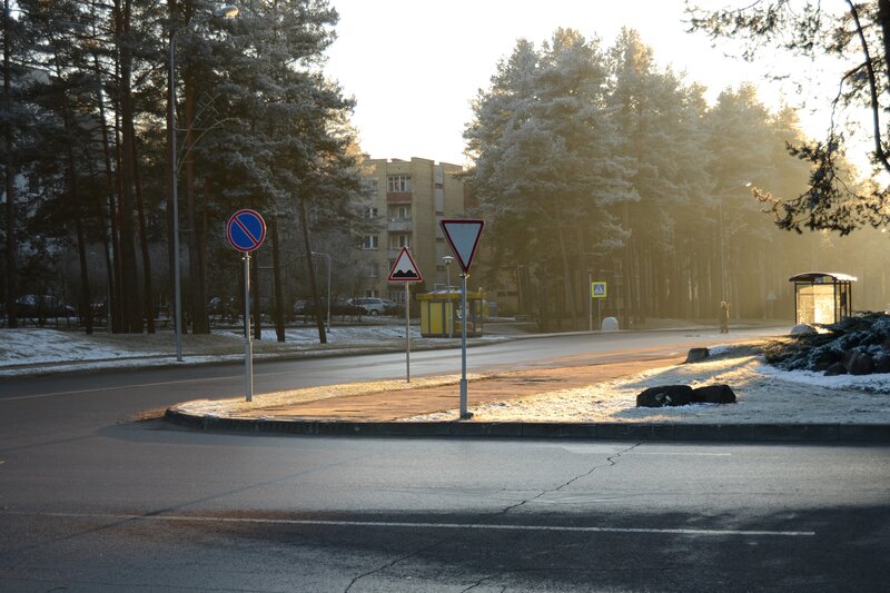 Frosty Street Intersection