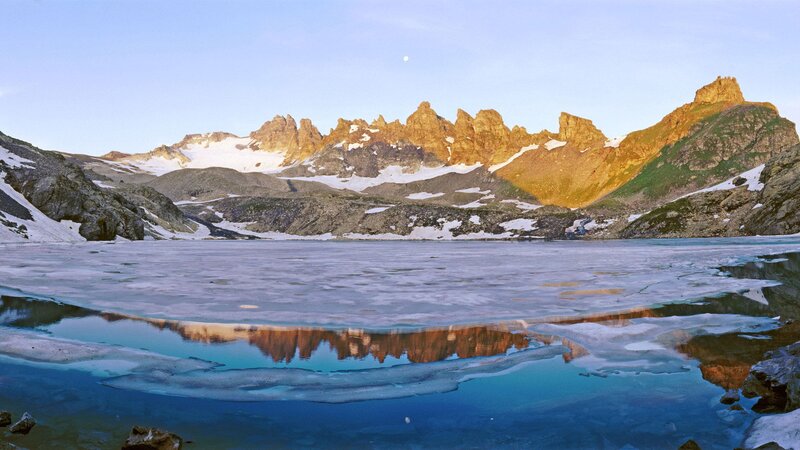 Frozen Alpine Lake — Blue, Serene, Morning