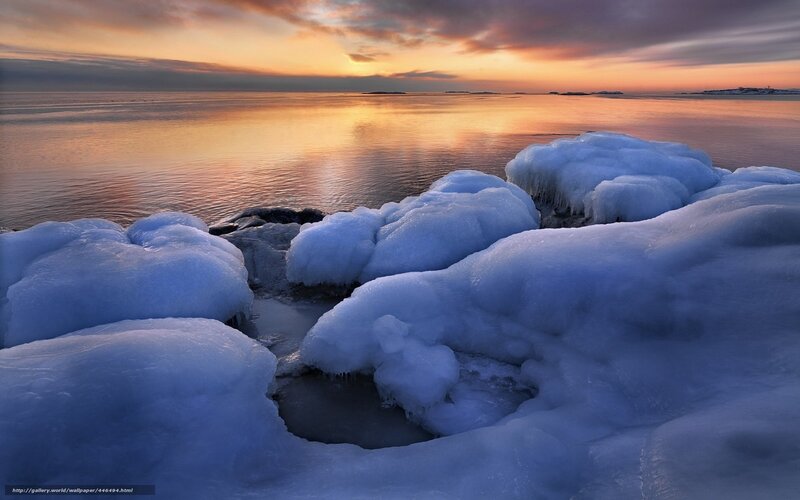 Frozen Ice Formations — Blue, Serene