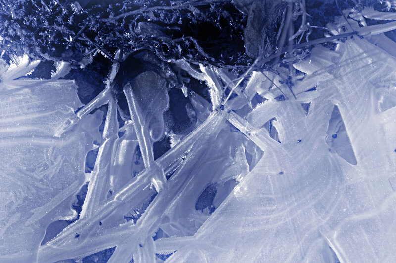 Frozen Ice Patterns — Blue