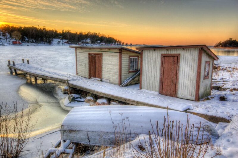 Frozen Lake Cabins