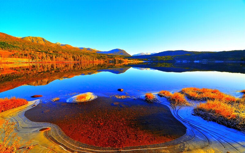 Frozen Lake with Mountains — Blue, Serene, Autumn