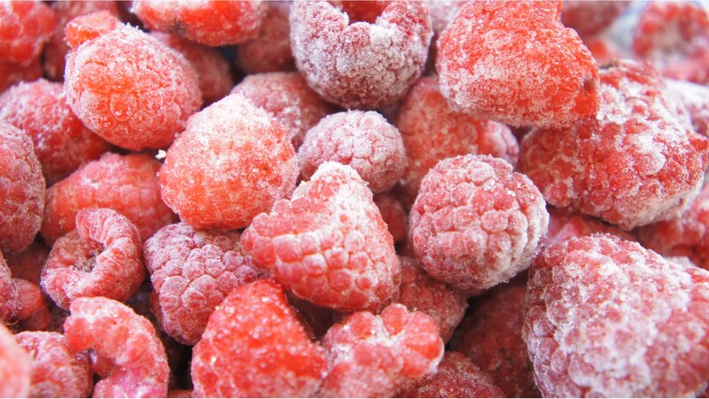Frozen Raspberries — Red