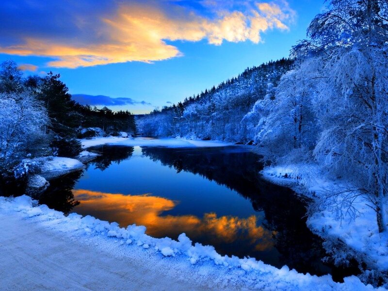 Frozen River at Dusk — Blue, Serene, Winter