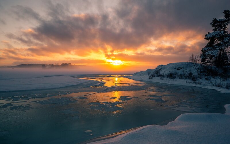 Frozen River at Sunset — Orange, Dramatic, Winter
