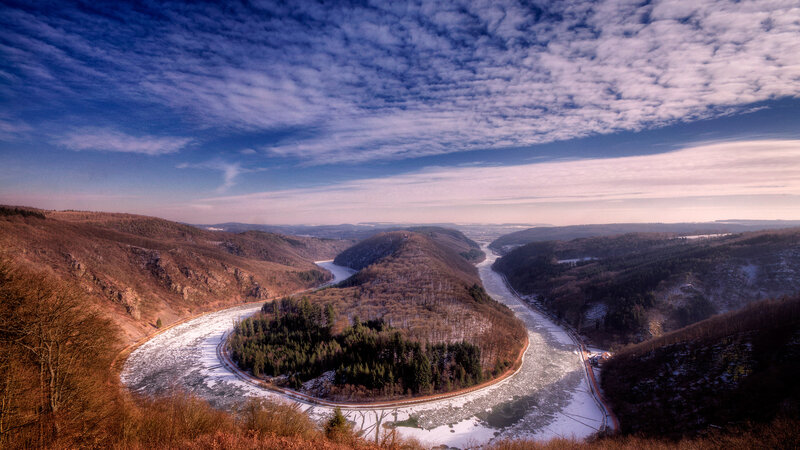 Frozen River Bend