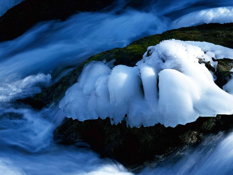 Frozen river flow