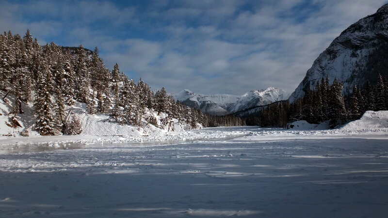 Frozen River in Mountains — White, Serene