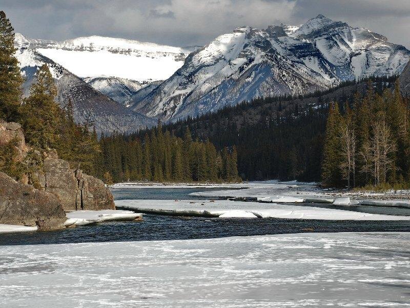 Frozen River in Mountains — White