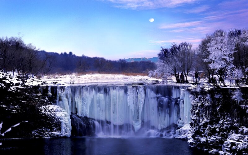 Frozen Waterfall — Blue