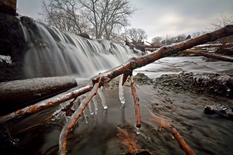 Frozen Waterfall with Icicles — Brown