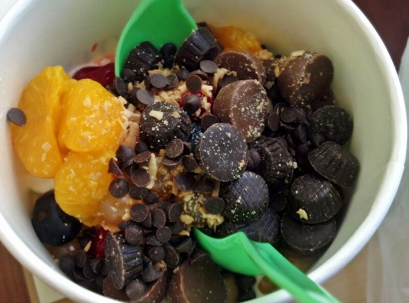 Frozen Yogurt with Toppings