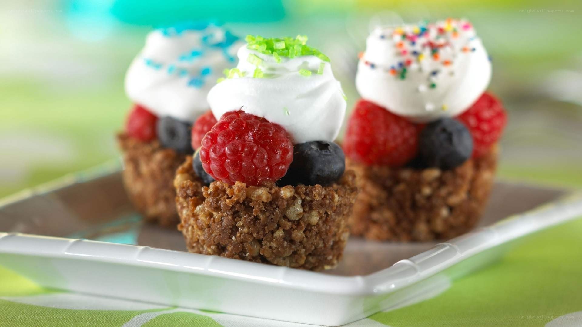 Fruit and cream dessert cups