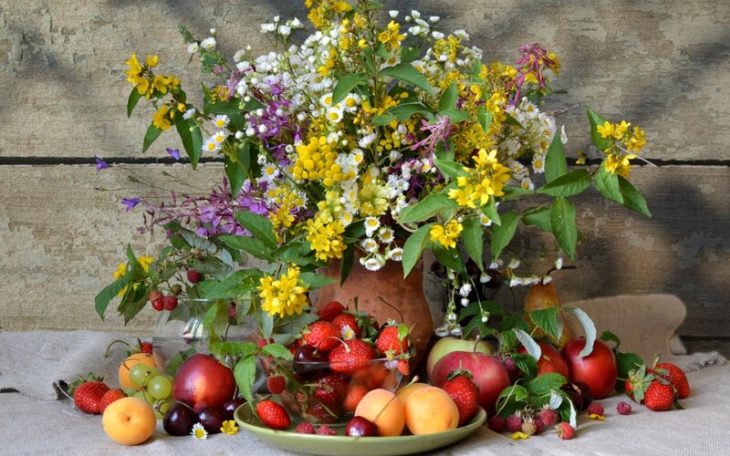 Fruit and Flower Arrangement — Green, Calm, Summer
