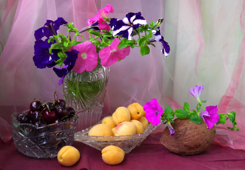 Fruit and Flowers in Vase — Pink
