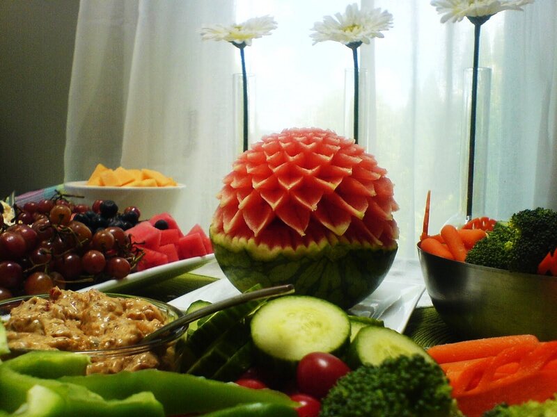 Fruit and vegetable platter