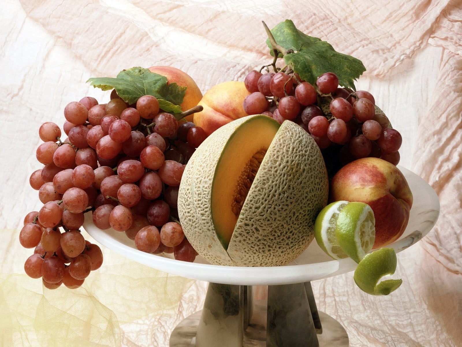 fruit arrangement on pedestal