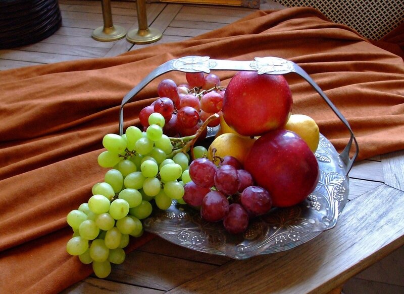 Fruit Basket on Table — Brown, Calm, Photograph, Grapes, Apples, Cloth