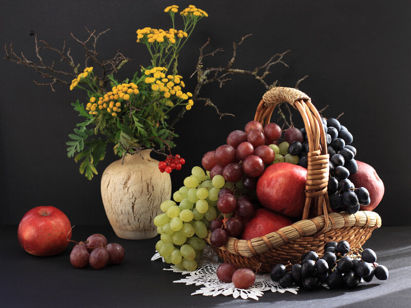 Fruit Basket with Flowers — Black