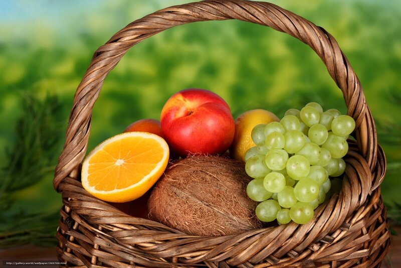Fruit Basket with Grapes — Green, Natural, Summer