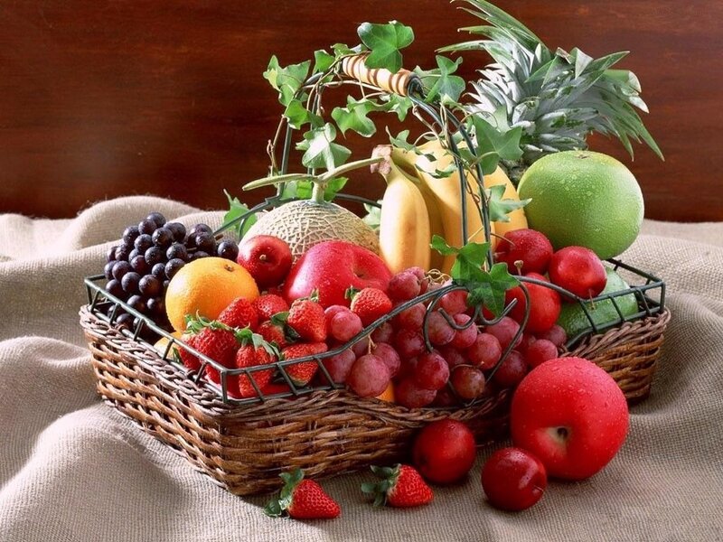Fruit Basket with Produce — Brown, Fresh