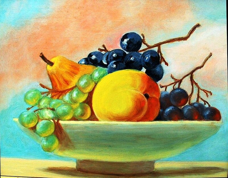 Fruit Bowl with Grapes — Yellow