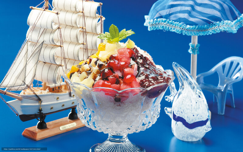 Fruit dessert with ship model