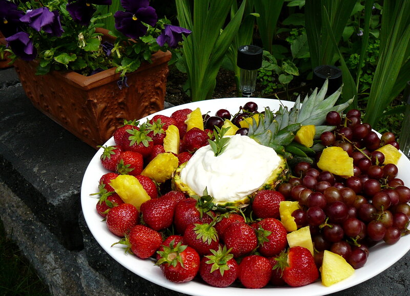 Fruit Platter on Table — Red