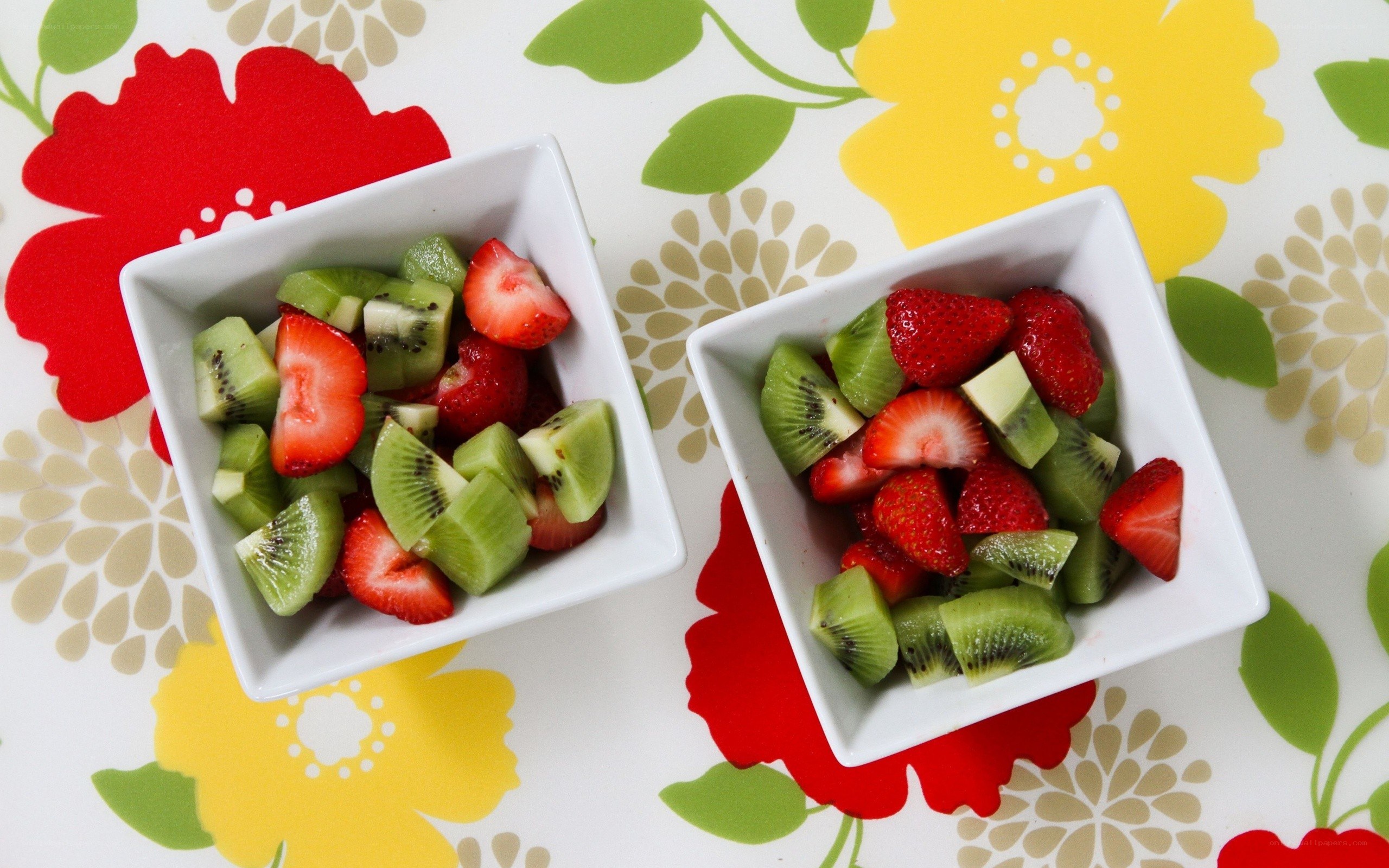 Fruit salad in bowls