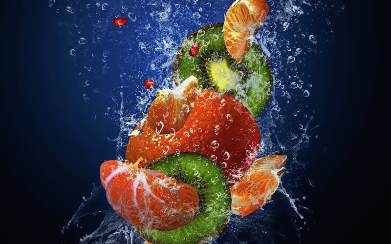 Fruit Slices in Water — Blue
