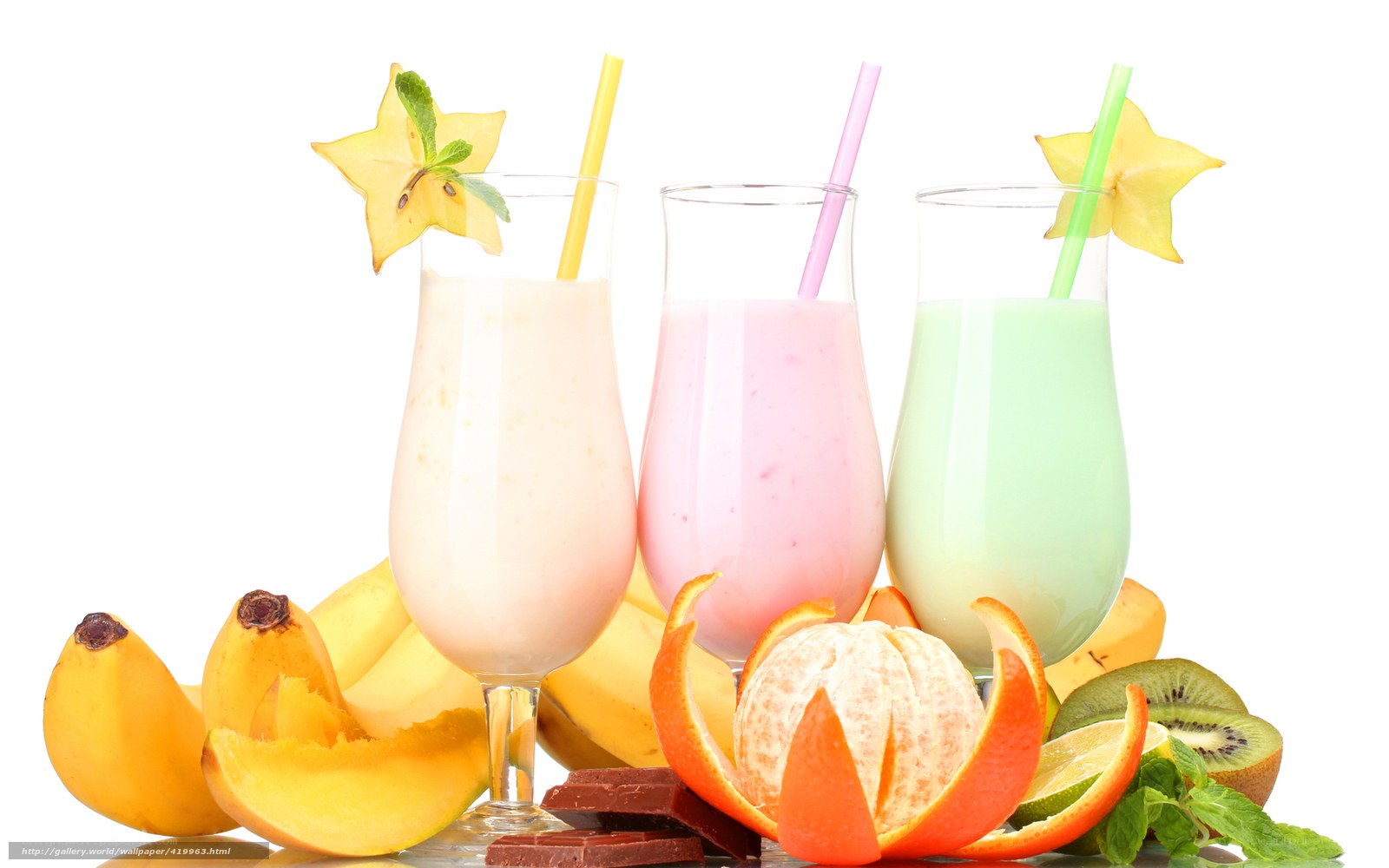 fruit smoothies with fresh fruit