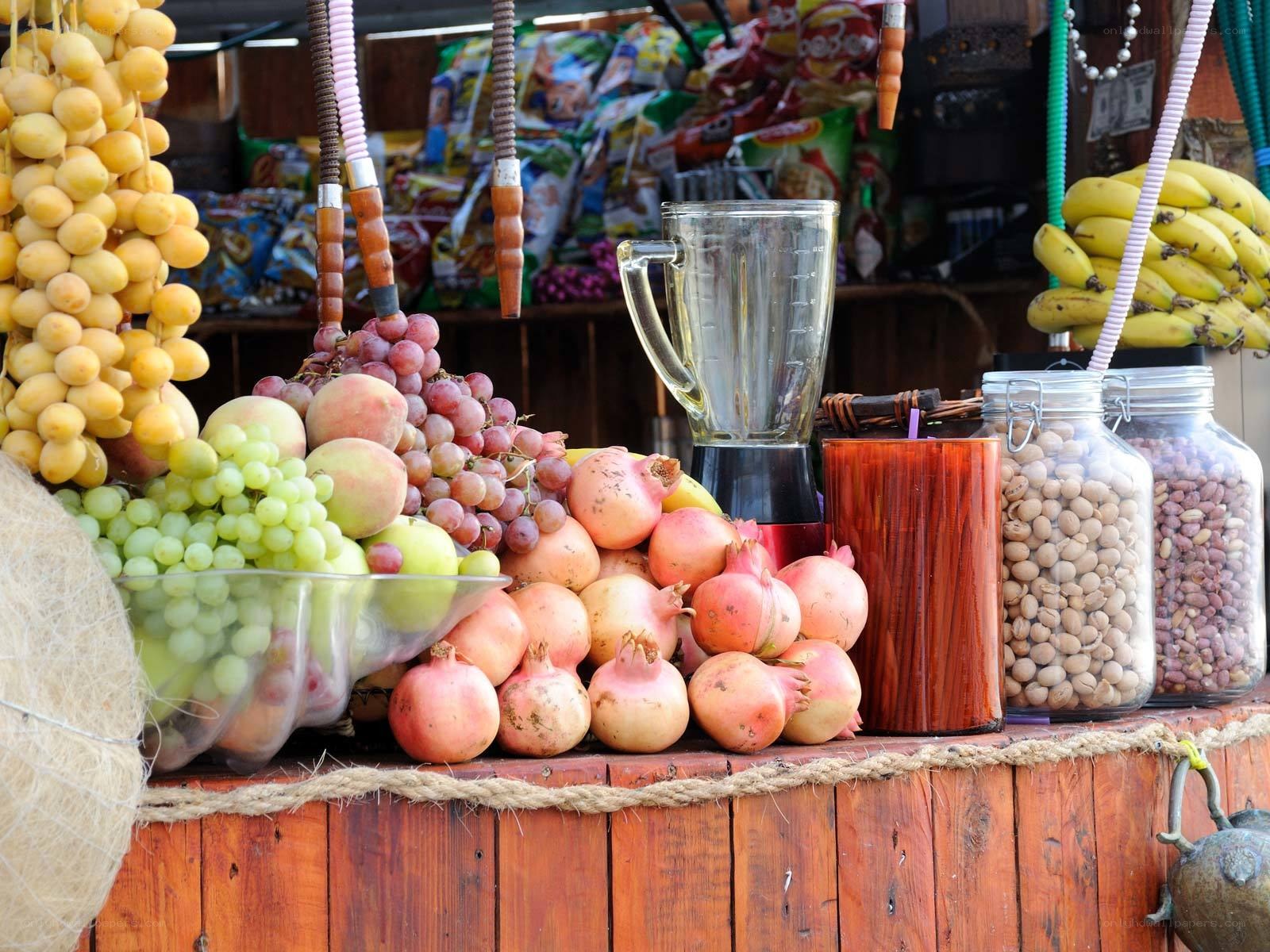 Fruit stand with blender