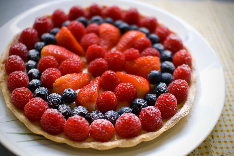 Fruit Tart on Plate — Red