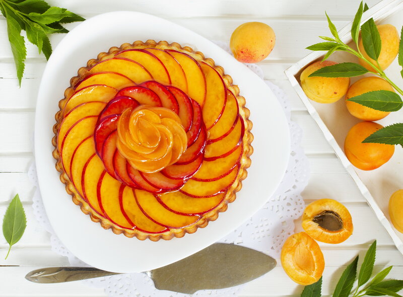 Fruit Tart on White Plate — Fresh