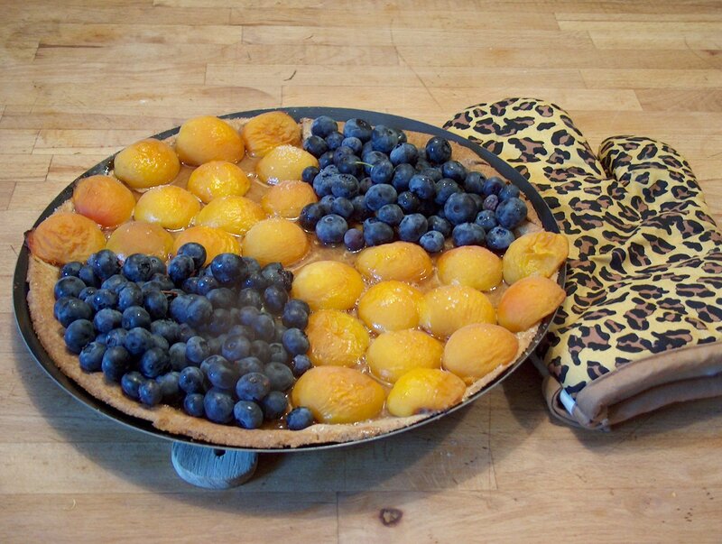 fruit tart with apricots and blueberries
