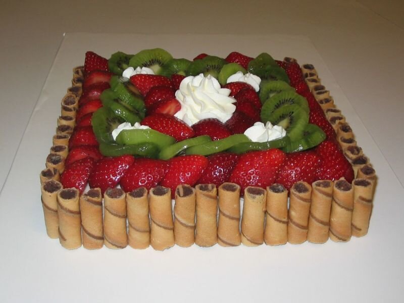 Fruit Tart with Cream — Red, Neutral