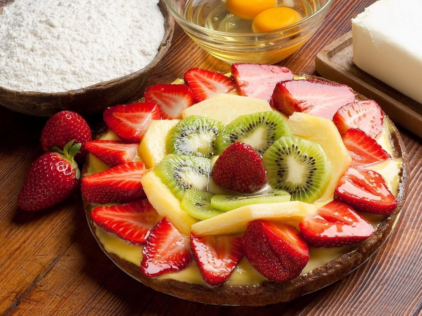 fruit tart with fresh ingredients