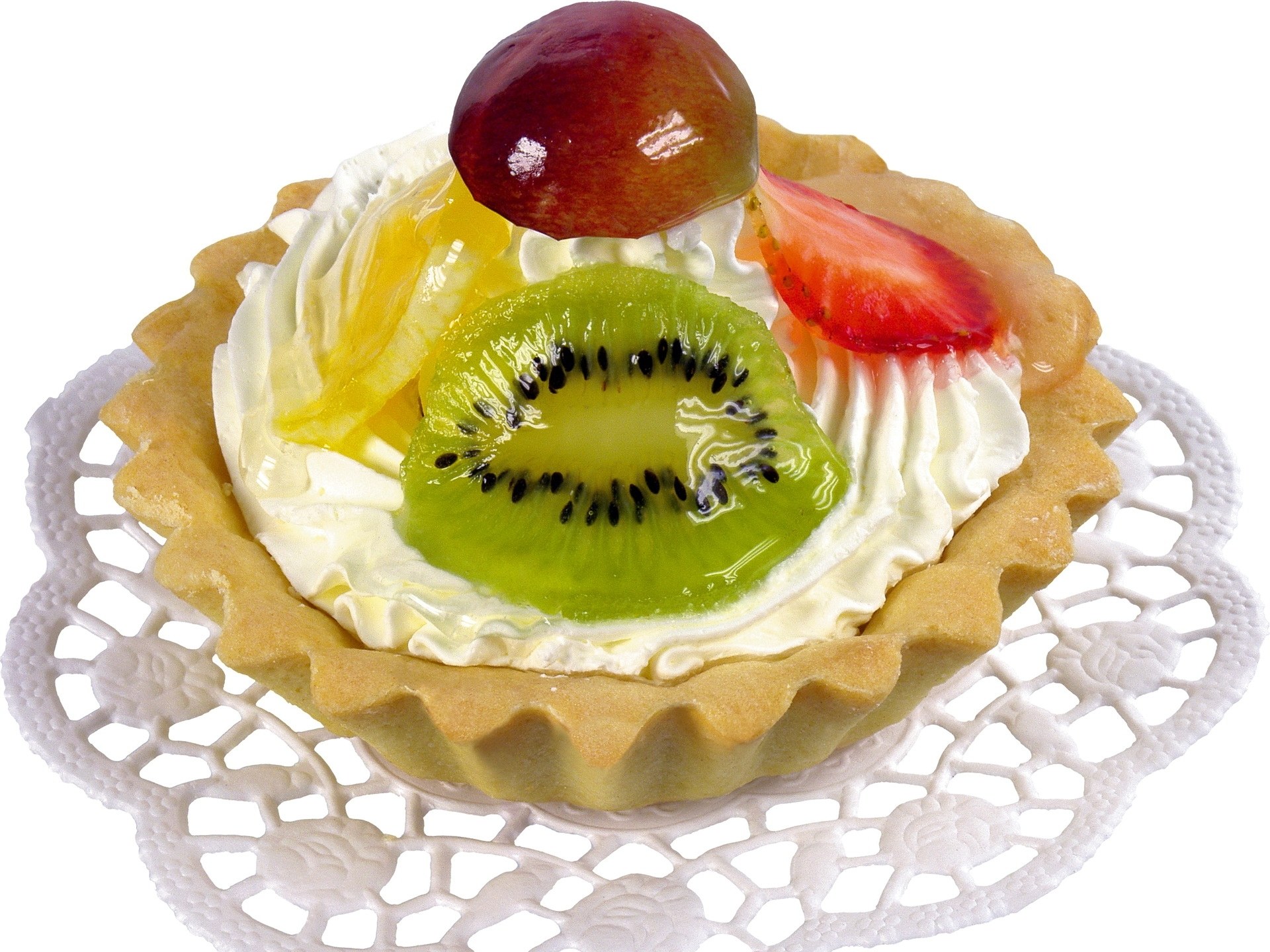 fruit tart with kiwi and strawberry