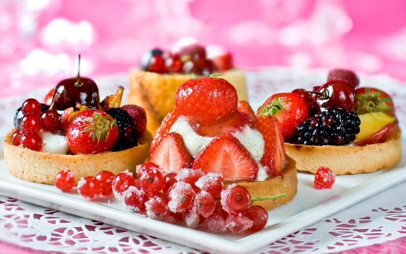 Fruit Tarts on Plate — Pink, Sweet