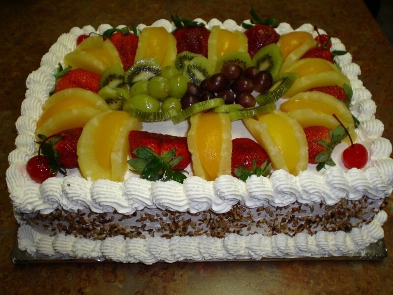 Fruit-topped Cake — White, Festive